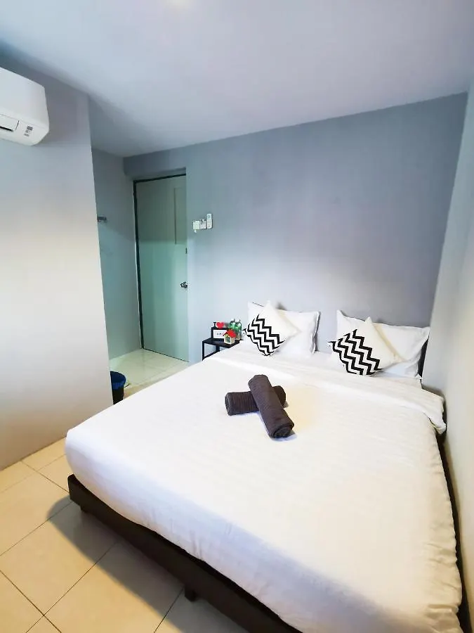 Gurney Coast By Sky Hive Hotel George Town Guest house