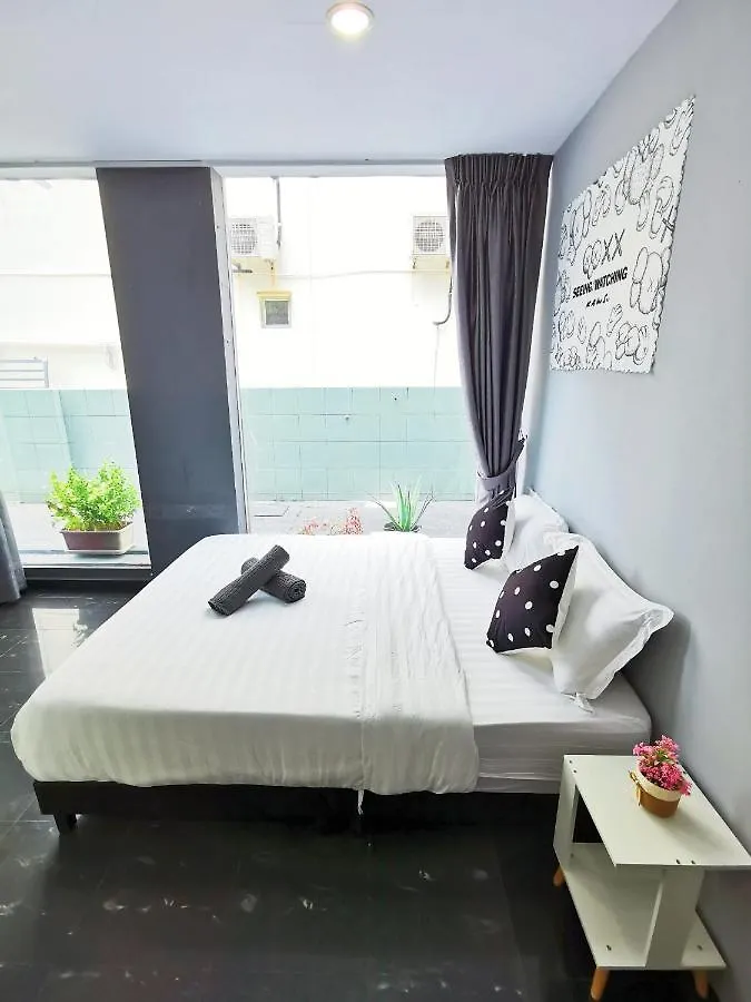 Gurney Coast By Sky Hive Hotel George Town
