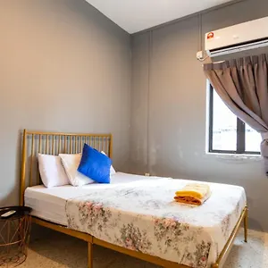 Guest house Mac 94