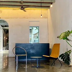 Guest house The Frame