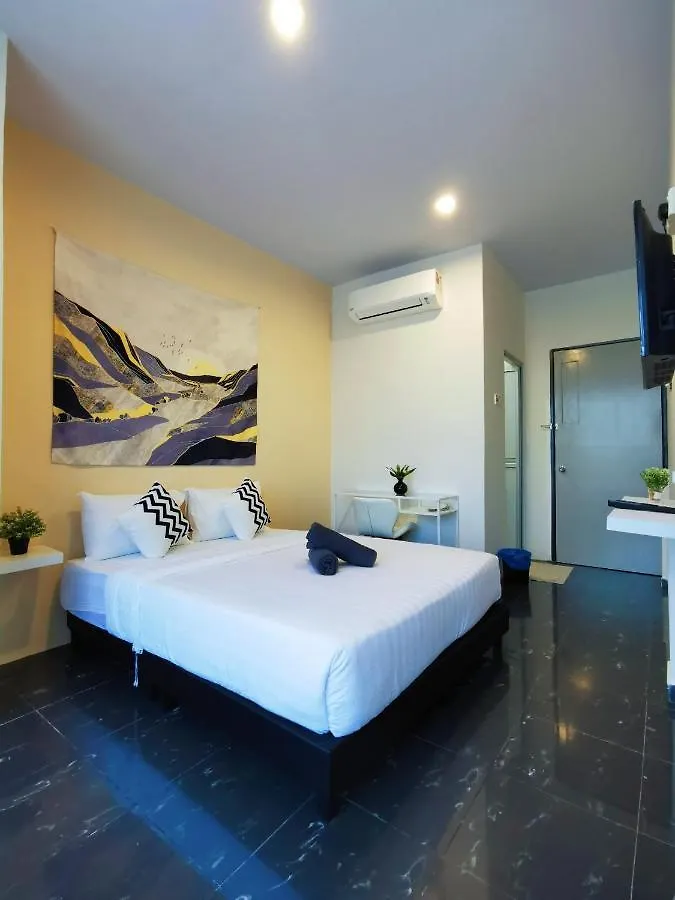 Gurney Coast By Sky Hive Hotel George Town 3*,