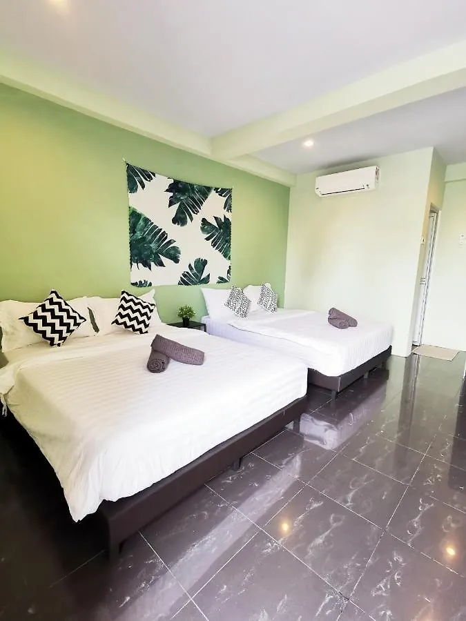 Gurney Coast By Sky Hive Hotel George Town 3*,