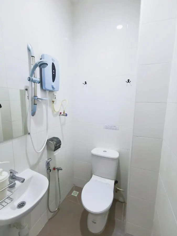 Guest house Gurney Coast By Sky Hive Hotel George Town