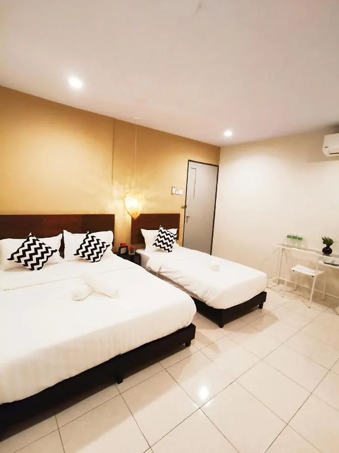 Gurney Coast By Sky Hive Hotel George Town